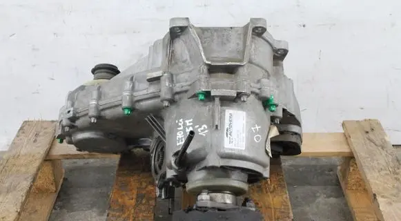 BMW X5M E70 Gearbox transfer box case ATC700 7599887 27107599887
