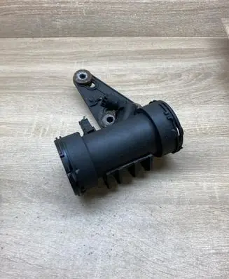 Mercedes-Benz C W203 Mass air flow meter A2035200095 A0041533128