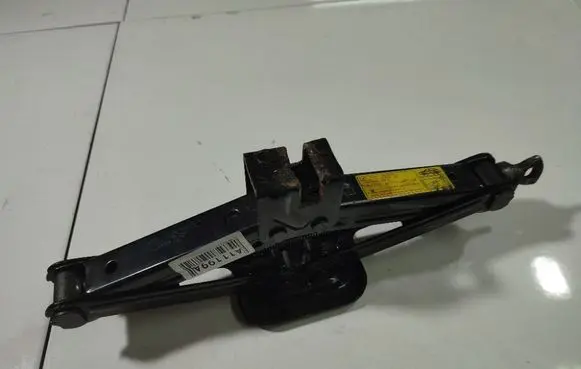 KIA Ceed Lift Jack 