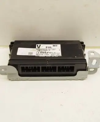 Subaru Legacy Comfort/convenience module 88281AG672 97RI010625