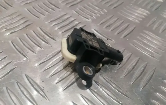Audi A8 S8 D4 4H Airbag deployment crash/impact sensor 4H0955557