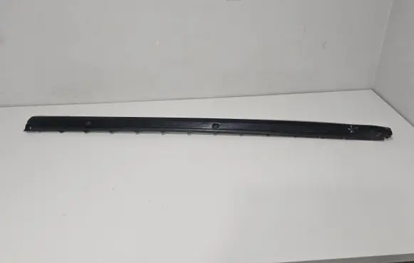 Volkswagen Taigo Front sill (body part) 2G7853856