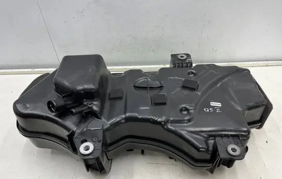 Audi Q5 SQ5 AdBlue liquid reservoir 80a131878 80a131969p