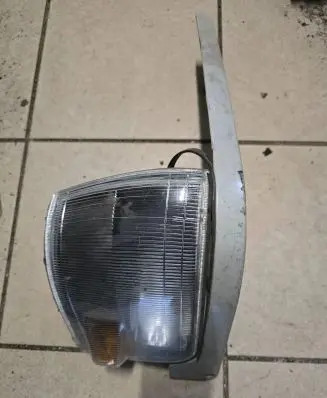 Mitsubishi L300, Cosmos Front indicator light 082141532R