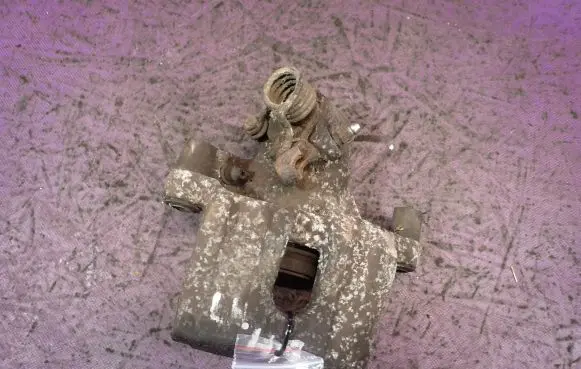 Volvo C30 Rear brake caliper