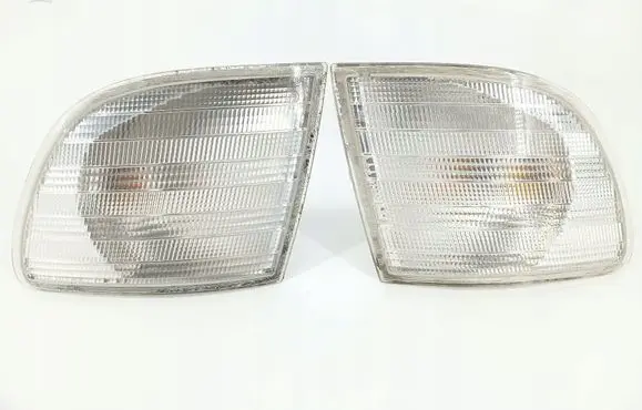 Mercedes-Benz Vito Viano W638 Front indicator light 