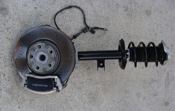 Mercedes-Benz GLA H247 Front wheel hub spindle knuckle