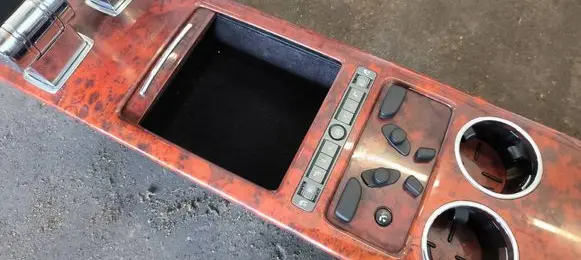 Volkswagen Phaeton Center console 