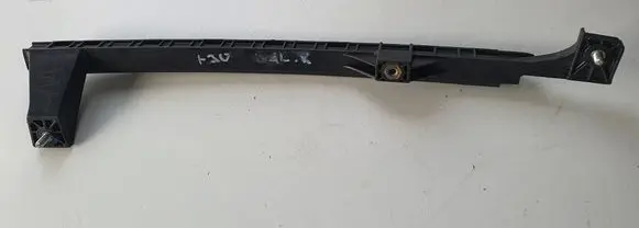 Hyundai i30 Rear door windshield rail 