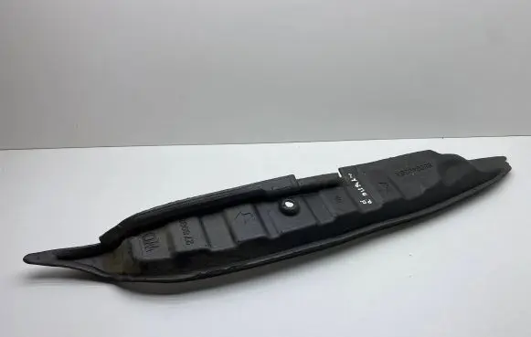 Dodge Durango Fender foam support/seal 68084036A