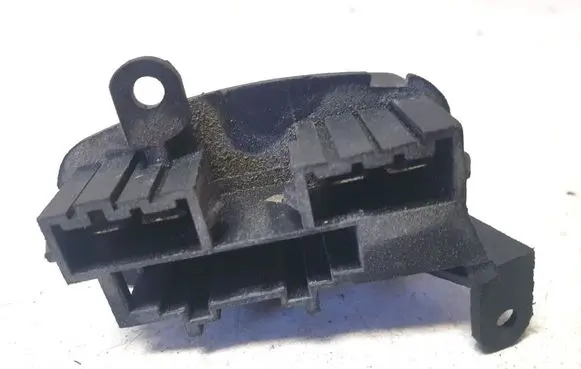 Volkswagen II LT Heater blower motor/fan resistor 2002275