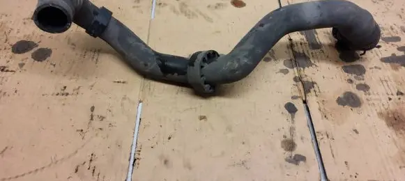 Volkswagen Caddy Engine coolant pipe/hose 7M122291B PA66GF30 2K0122051