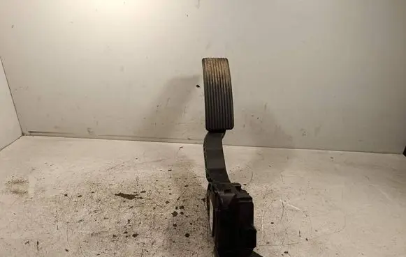 Jeep Grand Cherokee Accelerator throttle pedal 93409700