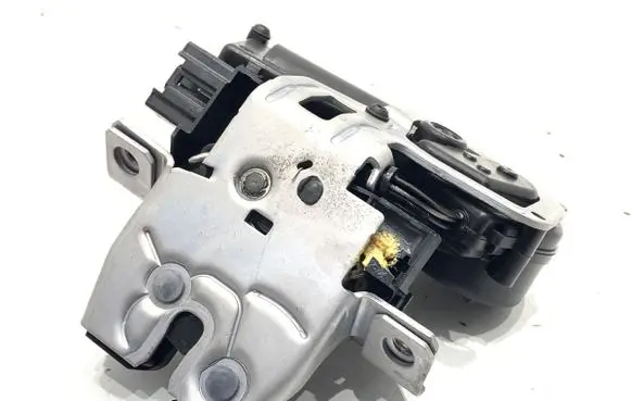 Ford Mondeo MK V Tailgate exterior lock 