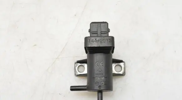 Renault Master III Turbo solenoid valve 8200762162