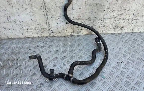 BMW 5 G30 G31 Engine coolant pipe/hose 9348173 64219348173