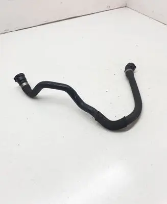 BMW X5 E70 Engine coolant pipe/hose