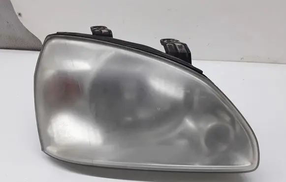 KIA Carens I Headlight/headlamp