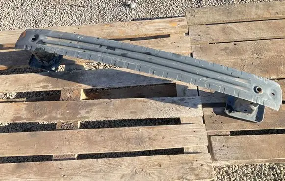 Ford Focus ST Rear bumper cross member BM51A403C94AF