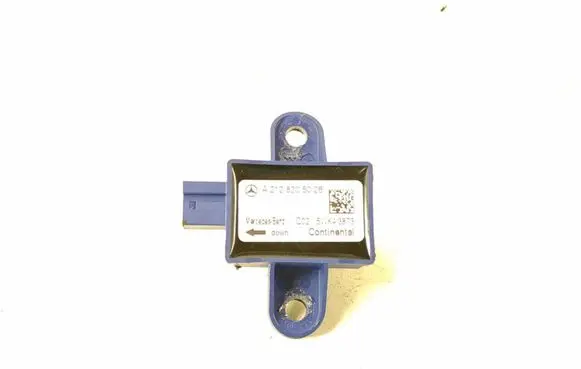 Mercedes-Benz E W212 Airbag deployment crash/impact sensor 2128205026 A2128205026