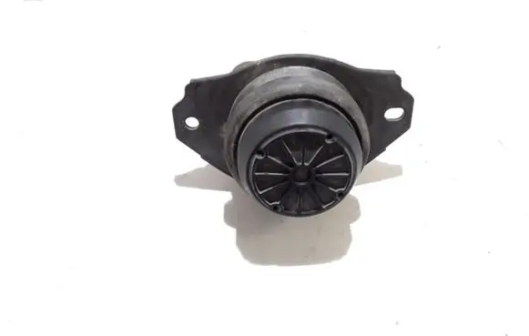 Land Rover Range Rover Sport L320 Engine mount bracket KKB500441G
