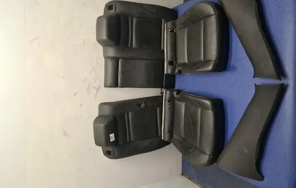 BMW X6 E71 Second row seats 
