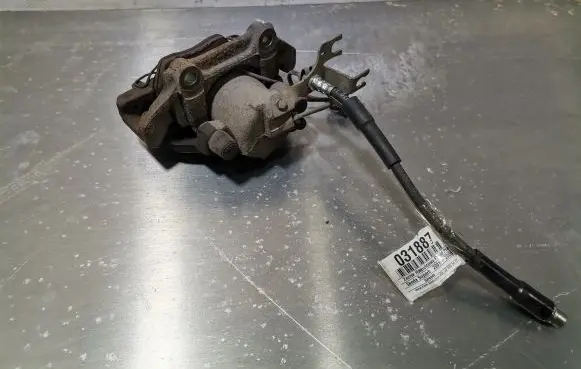 Skoda Superb B5 (3U) Front brake caliper