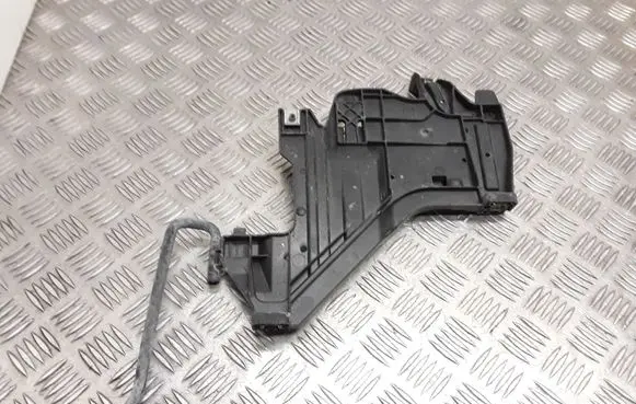Audi A4 S4 B8 8K Headlight/headlamp mounting bracket 1301073034