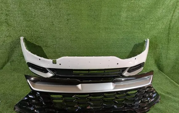 KIA Sportage Front bumper 