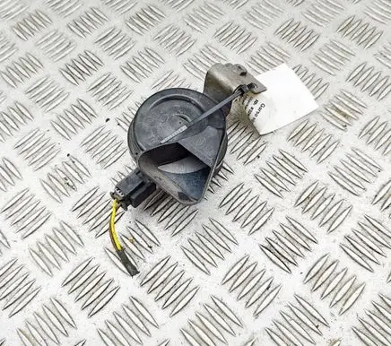 Mercedes-Benz C W205 Horn signal A2055421420