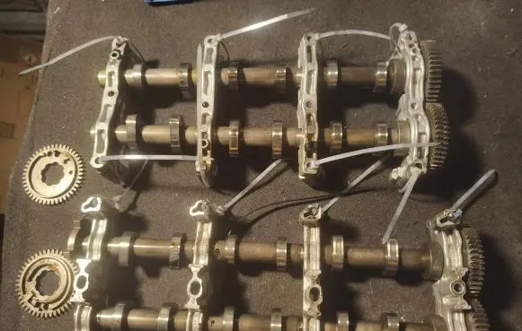 Audi Q7 4M Camshaft 059109021hq 059109022gq 059109021hr