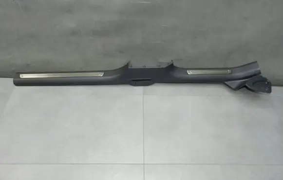 Volkswagen Arteon Rear sill trim cover 3G8853372