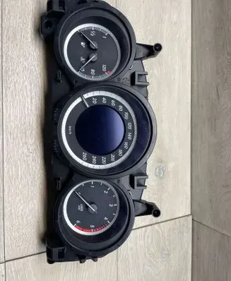 Mercedes-Benz C W204 Speedometer (instrument cluster) A2049004008 A2C33221400 A204900