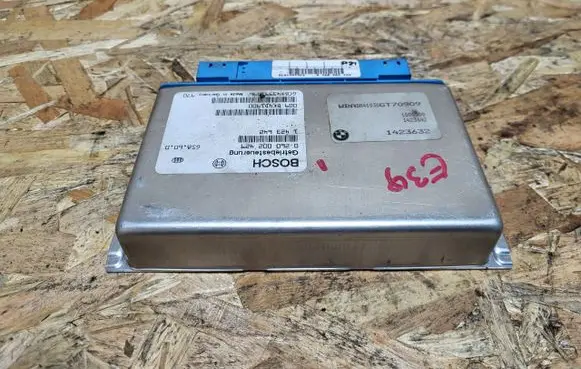 BMW 5 E39 Gearbox control unit/module 1423642