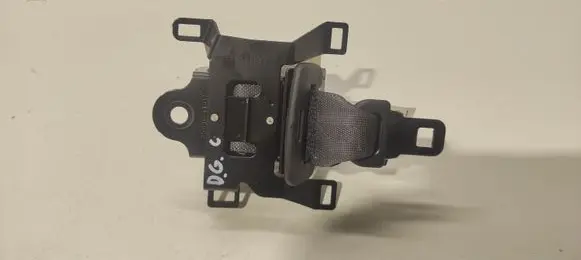Toyota Yaris Verso Middle seatbelt (rear) 35818GB02