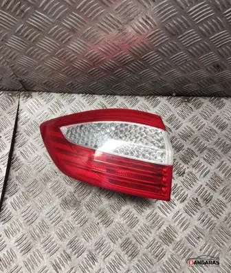 Ford Mondeo MK IV Rear/tail lights 7s7113405b