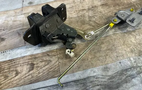 Hyundai Santa Fe Tailgate/trunk/boot lock/catch/latch