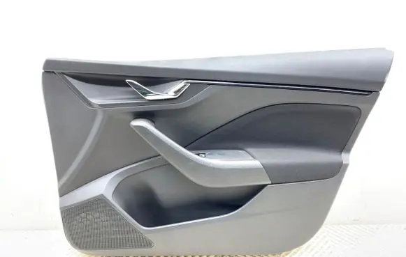 Skoda Kamiq Front door card panel trim 