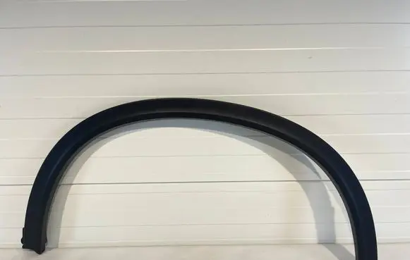 Suzuki Vitara (LY) Rear arch trim 7726154P0