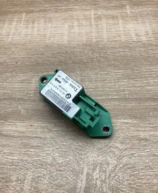 BMW 5 E39 Airbag deployment crash/impact sensor 6910678 010216