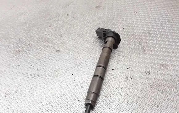 Audi A6 S6 C6 4F Fuel injector 0445115037 059130277ab