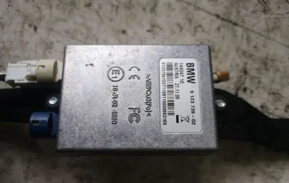 BMW 5 E60 E61 USB control unit 9123739
