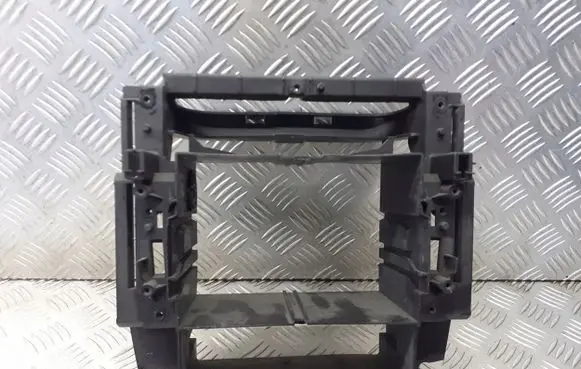 Mercedes-Benz C W203 Radio/GPS head unit trim A2036890216