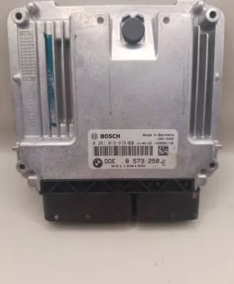 BMW 3 F30 F35 F31 Engine control unit/module 0281019679 1039S61195 8573258