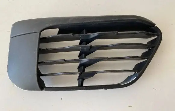 BMW X1 F48 F49 Front bumper lower grill 7354778 10833610