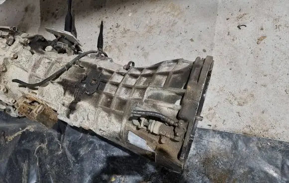 Nissan Navara D22 Manual 5 speed gearbox