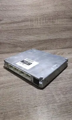 Toyota Prius (XW20) Engine control unit/module ECU 8966147170