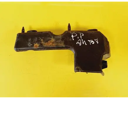 Audi A4 S4 B7 8E 8H Front bumper mounting bracket 8E0807284E