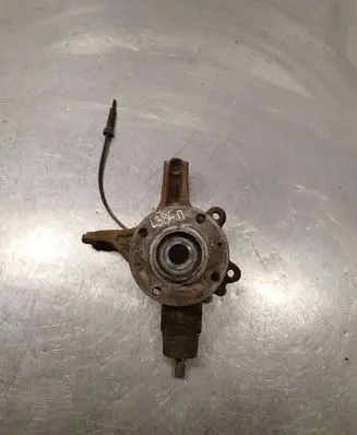 Peugeot 5008 Front wheel hub spindle knuckle