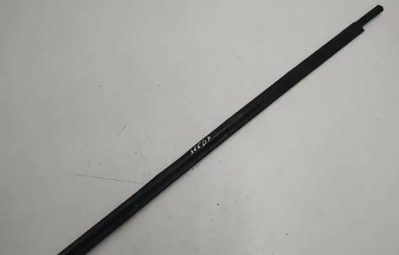 Toyota Corolla E120 E130 Front door glass trim molding 